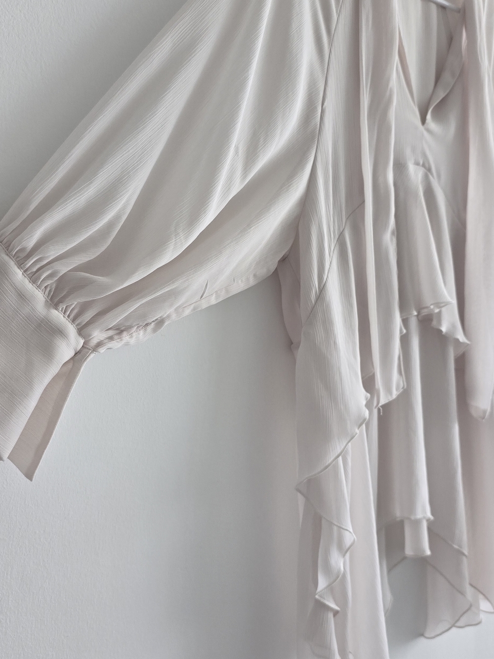 Zara long Sleeve loose top size XS all new - Picture 6 of 7